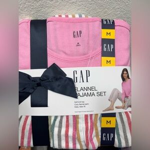 GAP Pink and Multicolor Flannel Pajama Set